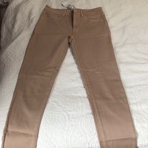 super cute light pink skinny pants